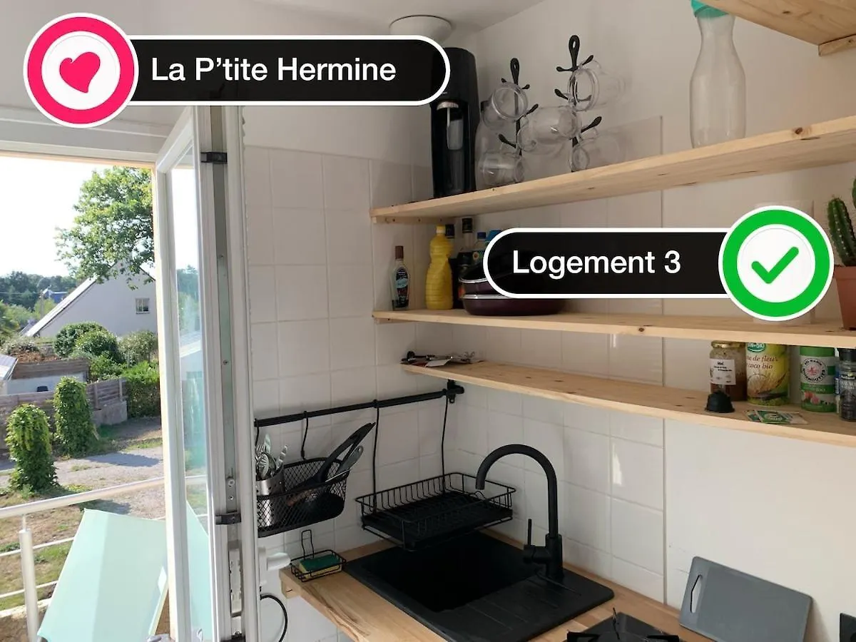 Férel La Petite Hermine, Gite Culturel Petits Bonheurs בית נופש